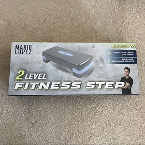 Mario lopez fitness step